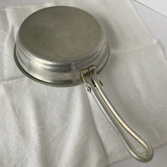 Vintage Aluminum Pan Silent Butler Crumb Catcher Gold Roses Design - Picture 2 of 9